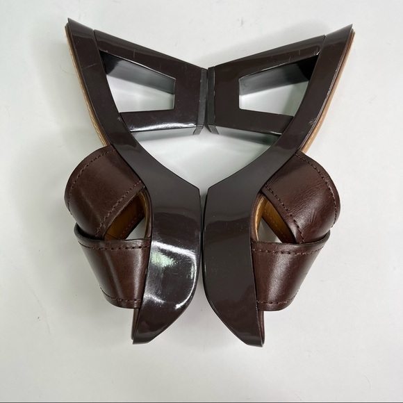 KORS Michael Kors Brown Leather 70s Retro Geometric Cut-out Platform Sandals - Picture 5 of 16